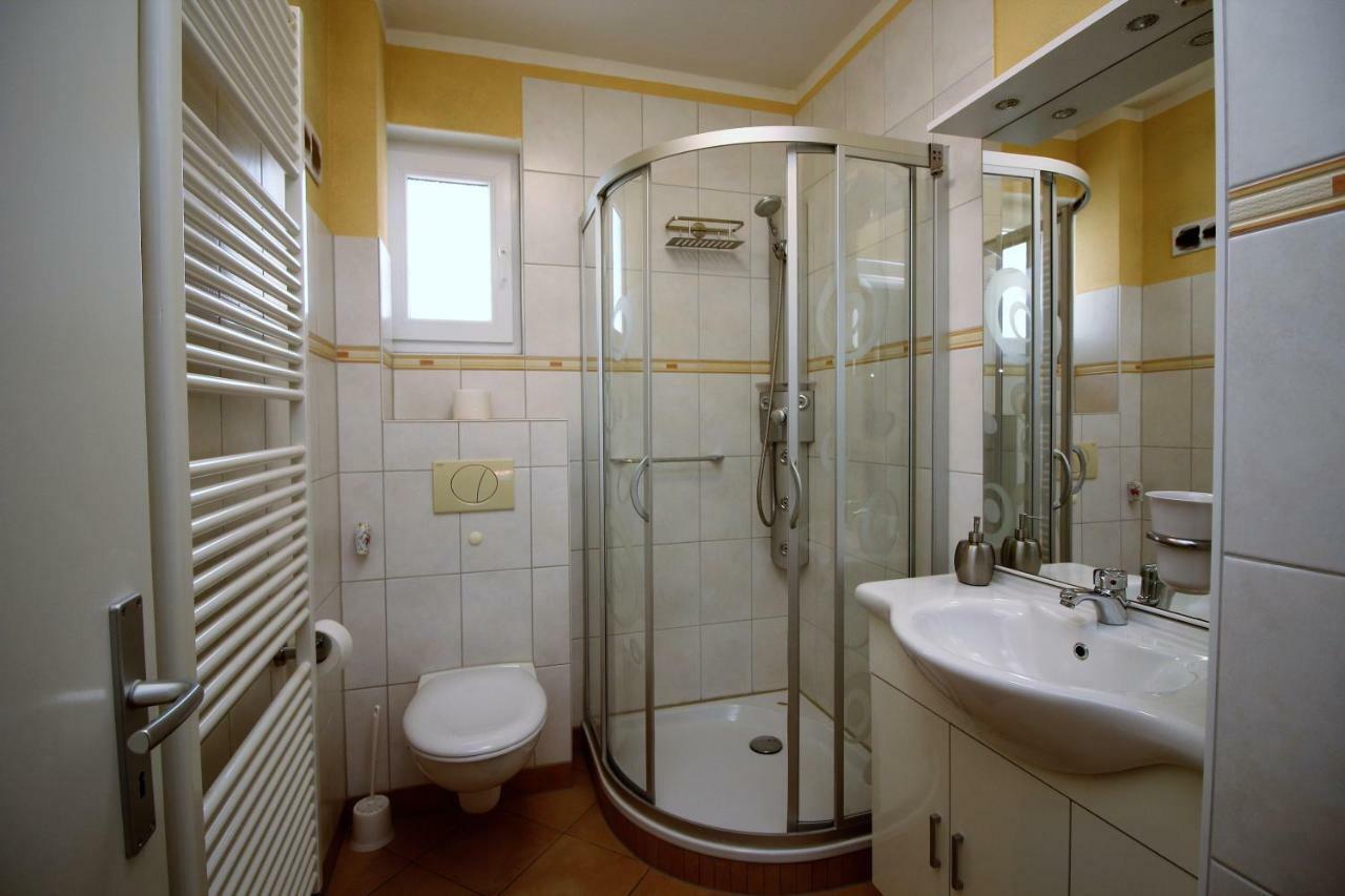 Am Apfelgarten-2 Apartments Mit Pkw-Parkplatz, Floerekeweg Lüneburg Buitenkant foto